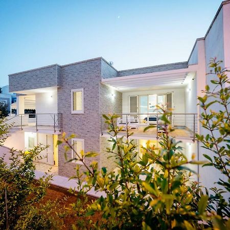 Perle Del Mare - Appartamenti Di Pregio 70M Spiaggia Pescoluse مارينا دي بيسكولوس المظهر الخارجي الصورة