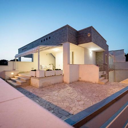 Perle Del Mare - Appartamenti Di Pregio 70M Spiaggia Pescoluse مارينا دي بيسكولوس المظهر الخارجي الصورة