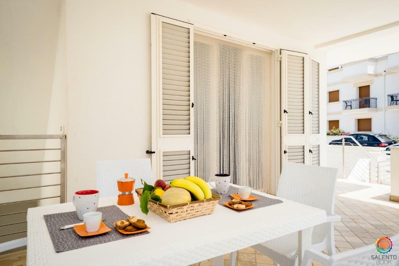 Perle Del Mare - Appartamenti Di Pregio 70M Spiaggia Pescoluse مارينا دي بيسكولوس المظهر الخارجي الصورة