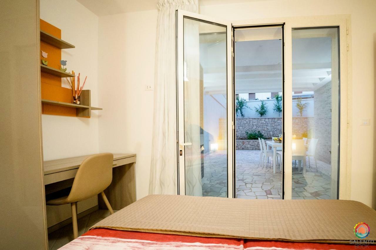Perle Del Mare - Appartamenti Di Pregio 70M Spiaggia Pescoluse مارينا دي بيسكولوس المظهر الخارجي الصورة