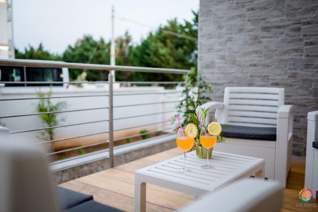 Perle Del Mare - Appartamenti Di Pregio 70M Spiaggia Pescoluse مارينا دي بيسكولوس المظهر الخارجي الصورة