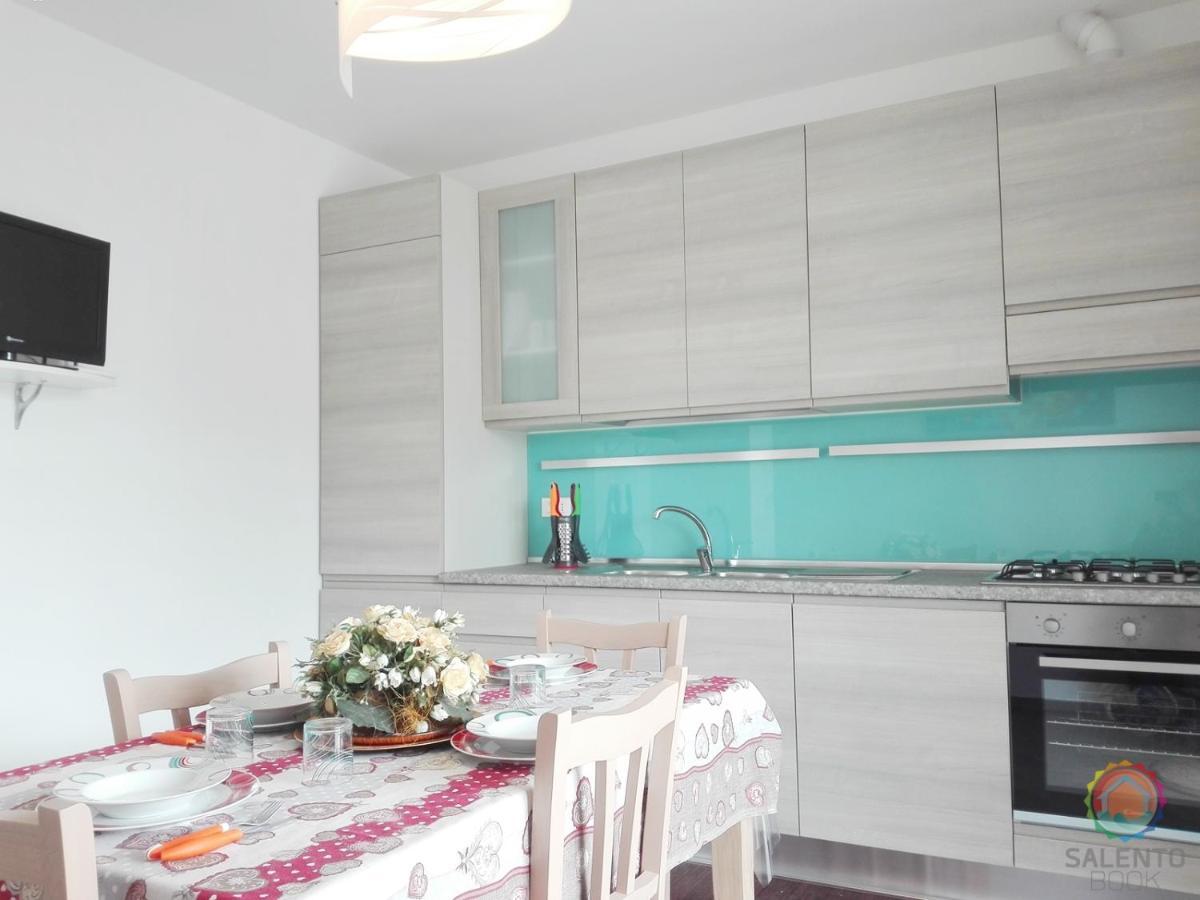 Perle Del Mare - Appartamenti Di Pregio 70M Spiaggia Pescoluse مارينا دي بيسكولوس المظهر الخارجي الصورة